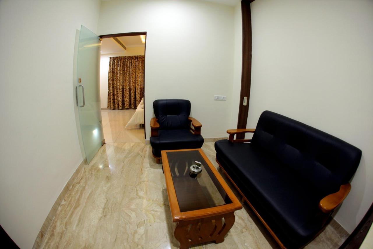 فندق Rathna Residency سالم المظهر الخارجي الصورة
